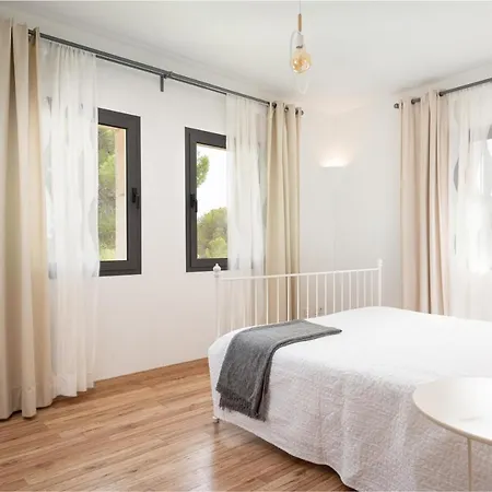 Вилла Es Pins, Pool, Ac, Bbq, Mallorca *