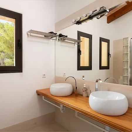 Es Pins, Pool, Ac, Bbq, Mallorca Вилла *